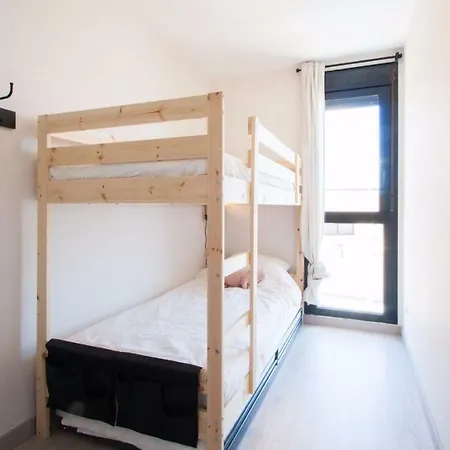 Διαμέρισμα Your Desk On The Beach, Vista Bella Seaview *